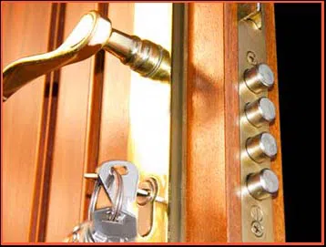 Brooklyn Lock And Safe Brooklyn, NY 718-663-2483 - 17-replace-locks